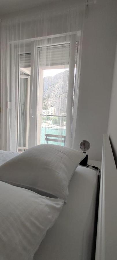 Barakokula Lägenhet Omiš Exteriör bild